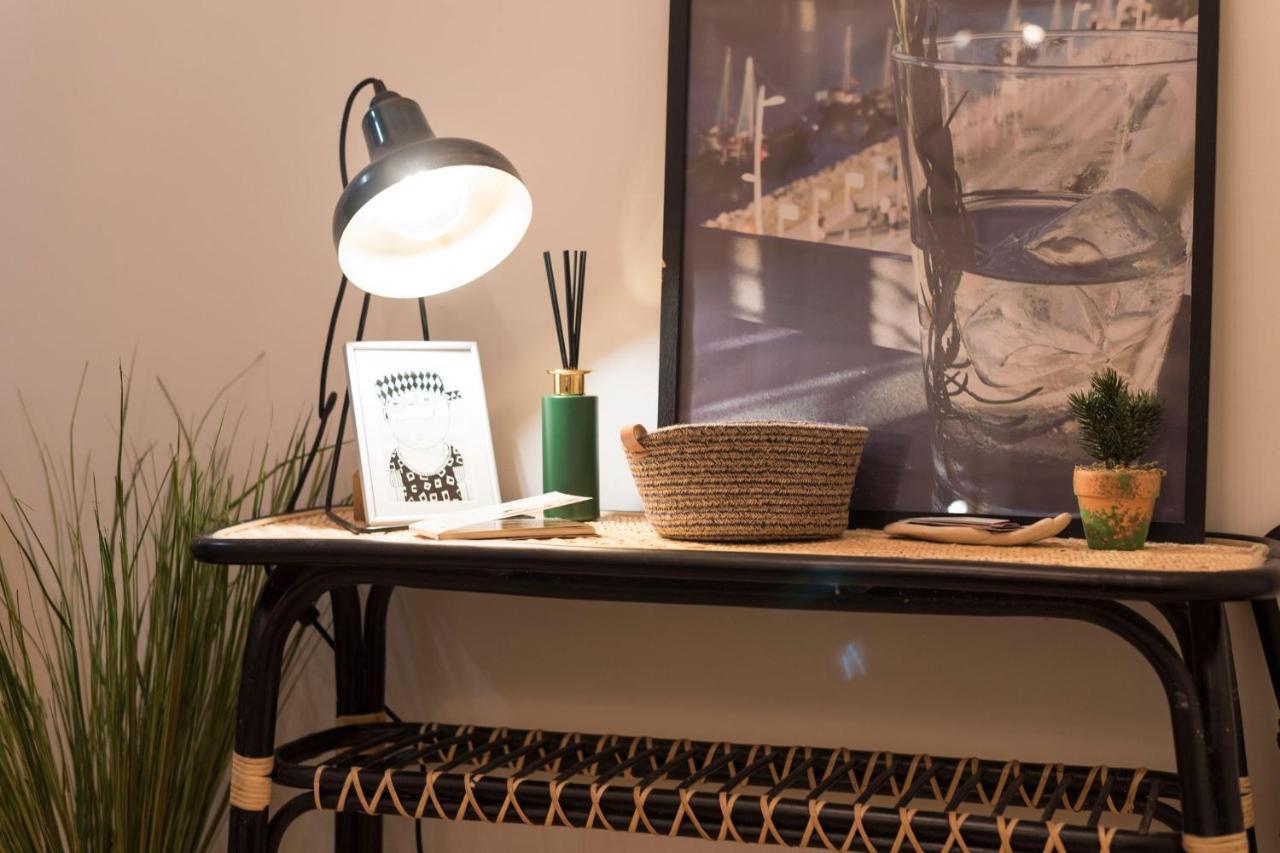 Lovelystay - Porto Peaceful Living W/ Backyard Esterno foto