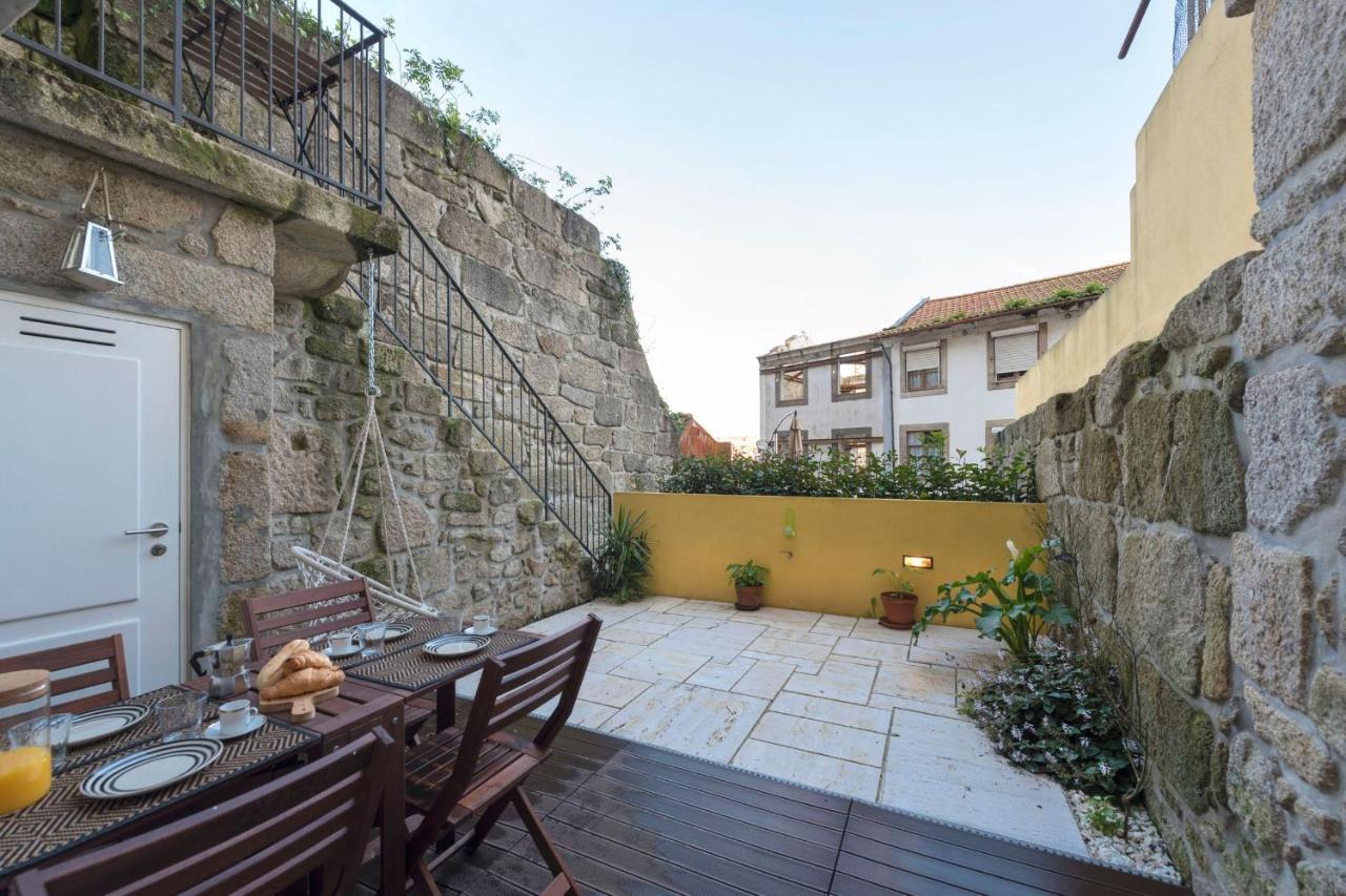 Lovelystay - Porto Peaceful Living W/ Backyard Esterno foto