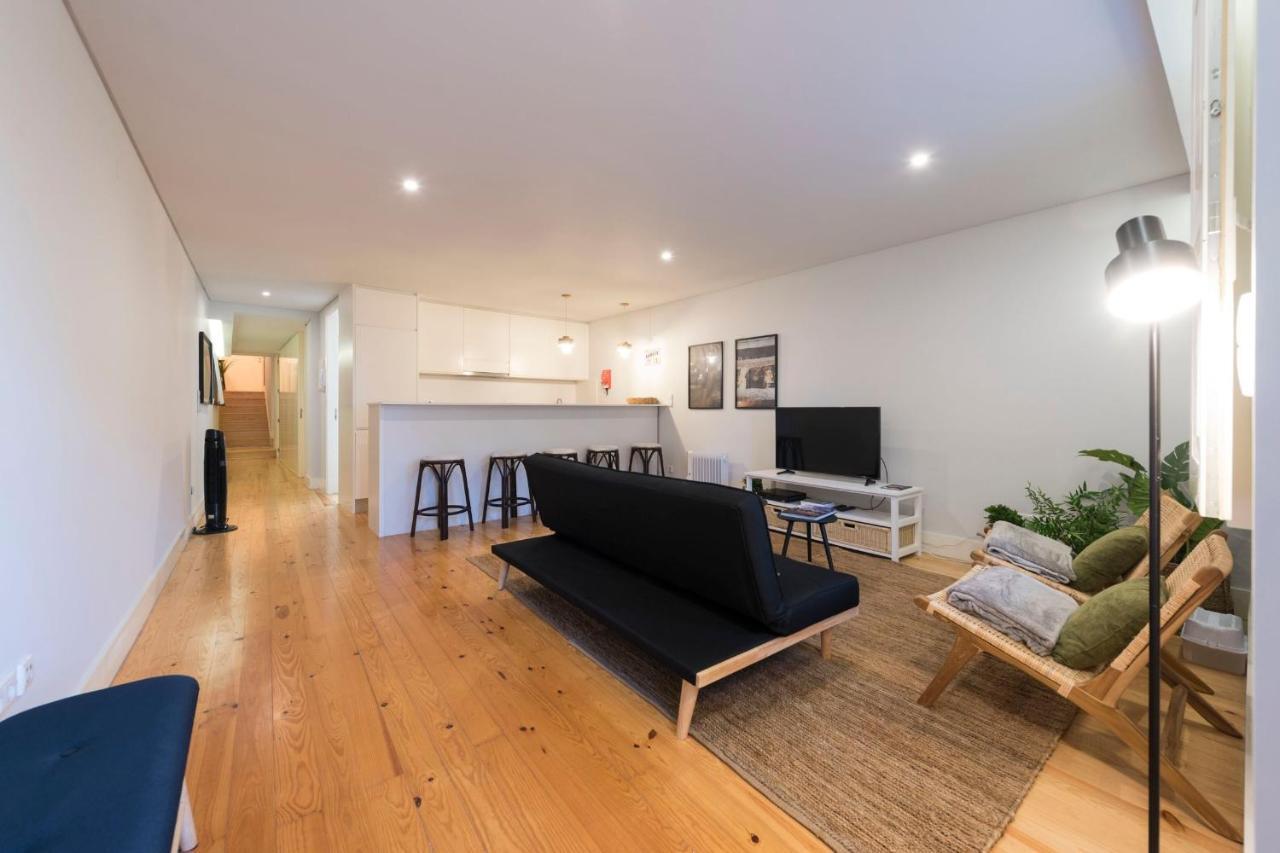 Lovelystay - Porto Peaceful Living W/ Backyard Esterno foto